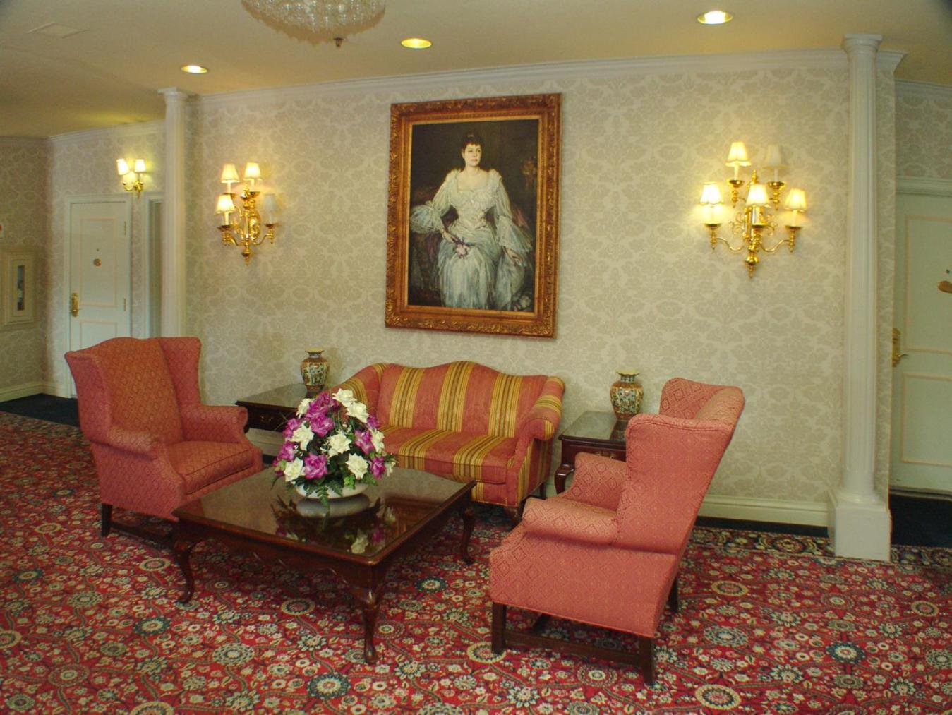 Carlyle Hotel Campbell Exterior photo