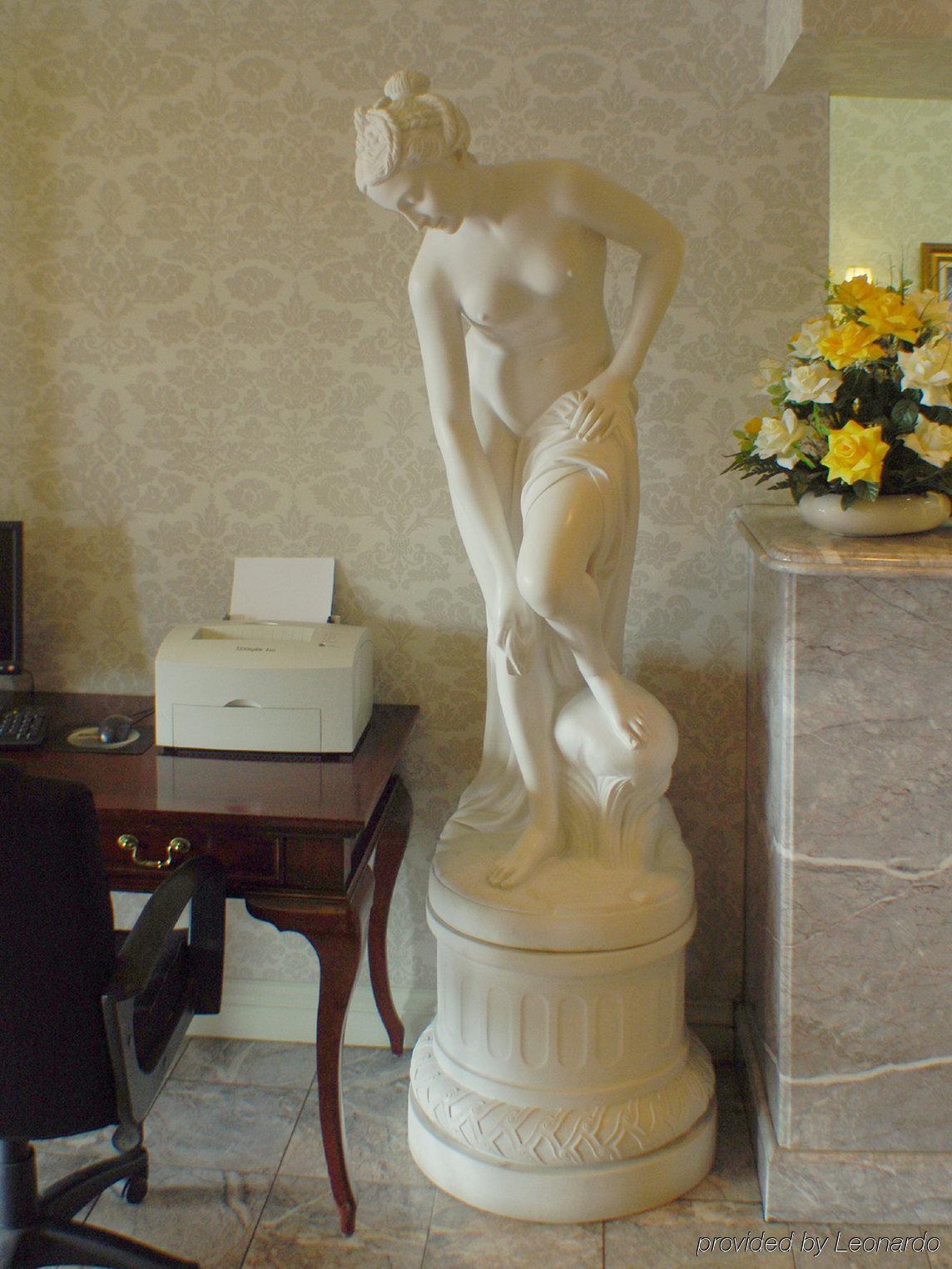 Carlyle Hotel Campbell Interior photo