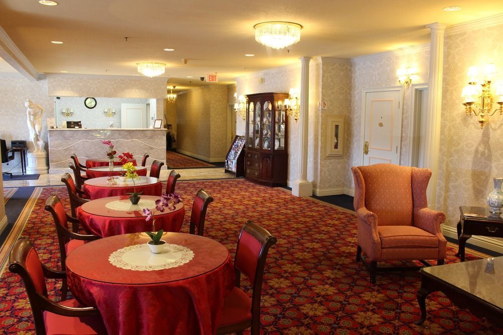 Carlyle Hotel Campbell Exterior photo
